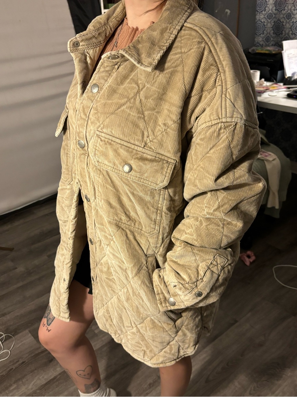 BDG Quilted Corduroy Jacket - Beige/Tan Size M Oversized 100% cotton body